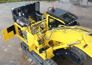 Lánctalpas kotrók Komatsu PC230NHD-11E0