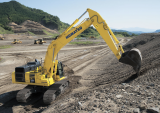 Lánctalpas kotrók Komatsu PC490LCi-11