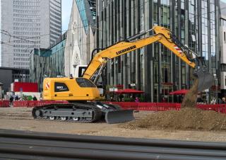 Lánctalpas kotrók Liebherr R 920 Compact