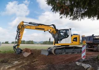 Lánctalpas kotrók Liebherr R 920 Compact