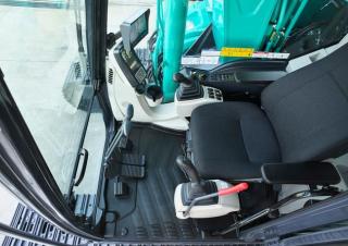 Lánctalpas kotrók Kobelco SK 180 N 10E