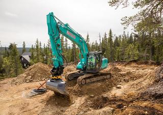 Lánctalpas kotrók Kobelco SK 210 SNLC 10E