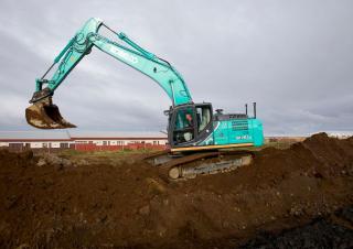 Lánctalpas kotrók Kobelco SK 260 NLC 10