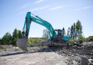 Lánctalpas kotrók Kobelco SK 260 NLC 10