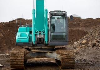 Lánctalpas kotrók Kobelco SK 350 NLC 10E