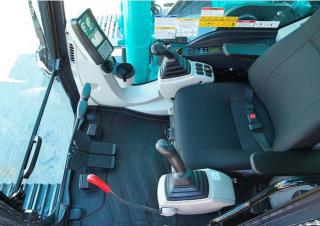 Lánctalpas kotrók Kobelco SK 350 NLC 10E