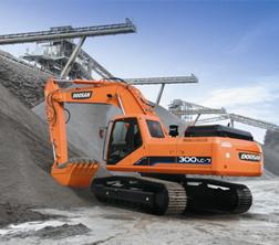 Lánctalpas kotrók Doosan Solar 300 LC-V