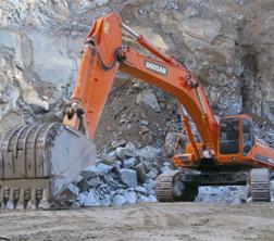 Lánctalpas kotrók Doosan Solar 470 LC-V