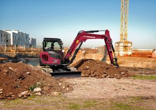 Lánctalpas kotrók Yanmar ViO82 