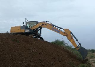 Lánctalpas kotrók XCMG XE140I