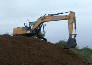 Lánctalpas kotrók XCMG XE140I