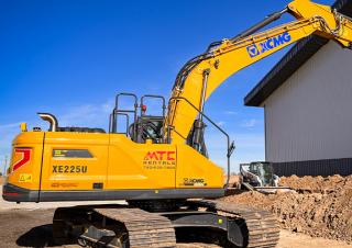 Lánctalpas kotrók XCMG XE225U