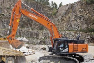 Lánctalpas kotrók Hitachi ZX 520 LCH-5