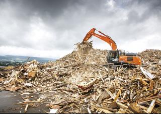 Lánctalpas kotrók Hitachi ZX300LC-6