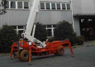 Teleszkópgémes személyemelők Lánctalpas teleszkópgémes munkaállványok Easy Lift R300HY