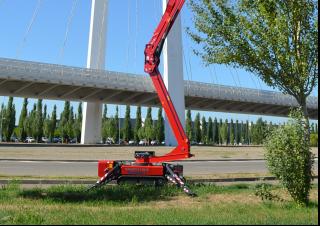 Gémes személyemelők Lánctalpas töretőgémes munkaállványok Hinowa Lightlift 20.10 Performance IIIS MK3