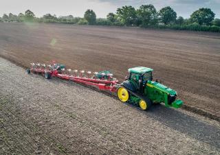 Lánctalpas traktorok John Deere 8RT 370 