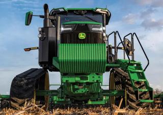 Lánctalpas traktorok John Deere 8RT 370 
