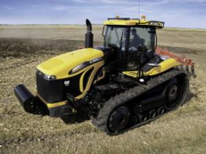 Lánctalpas traktorok Challenger MT865 C