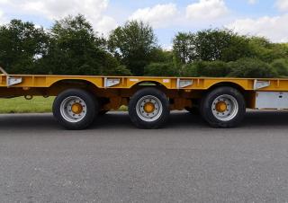 Szállítás technológia Lowbed pótkocsik Rolland Low loader 320 L