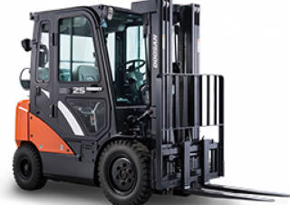 LPG targoncák Doosan G25P-7