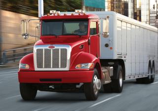 Tehergépkocsik Merevvázak Peterbilt 337 PACCAR PX-9