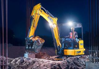 Minikotrók JCB 37C HD