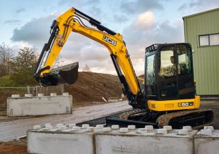 Minikotrók JCB 50Z-I
