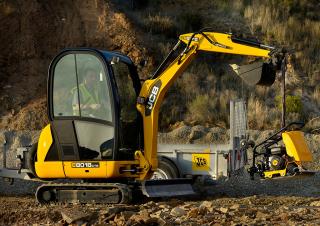 Minikotrók JCB 8018 CTS