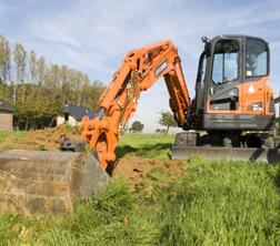 Minikotrók Doosan DX 60 R