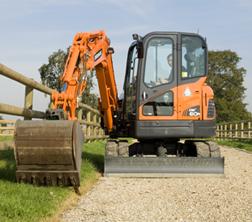 Minikotrók Doosan DX 60 R