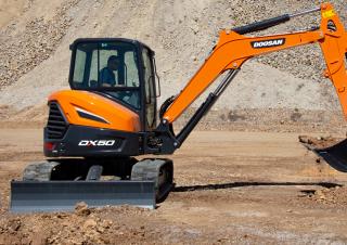Minikotrók Doosan DX50-5K