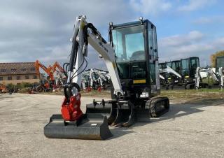 Minikotrók Bobcat E19