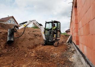 Minikotrók Bobcat E19