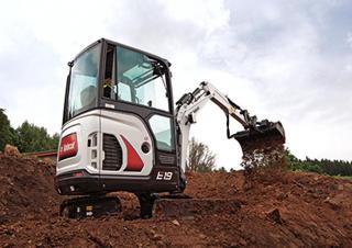 Minikotrók Bobcat E19