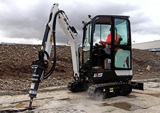 Minikotrók Bobcat E19