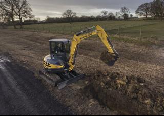 Minikotrók New Holland E50B SR