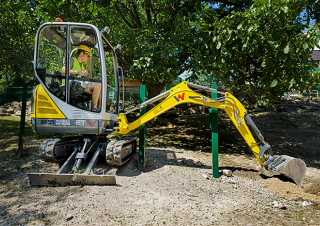 Minikotrók Wacker Neuson ET16