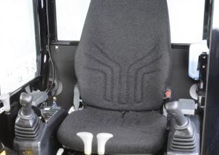 Minikotrók Hanix H36CR