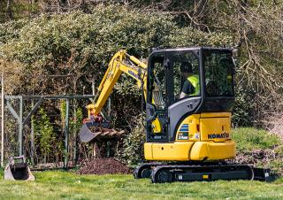 Minikotrók Komatsu PC24MR-5