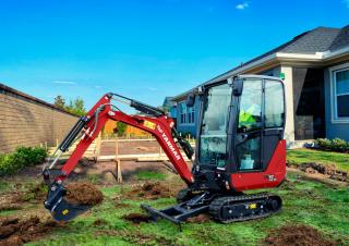 Minikotrók Yanmar SV15VT