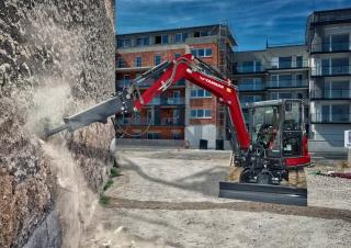 Minikotrók Yanmar SV60-6B