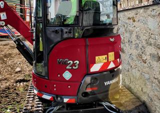 Minikotrók Yanmar ViO23-6 