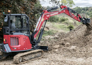 Minikotrók Yanmar ViO38-7