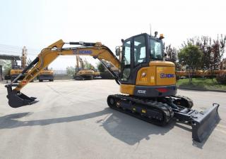 Minikotrók XCMG XE55E Cab