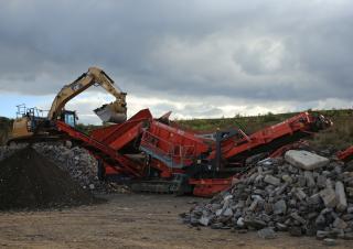 Mobil rosták Terex-Finlay 873+ Spaleck