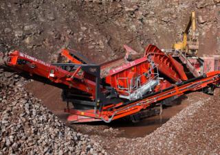 Mobil rosták Terex-Finlay 873+