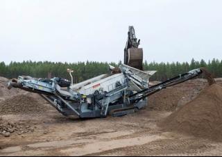 Mobil rosták Metso Lokotrack ST 2.8