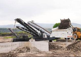 Mobil rosták Metso Lokotrack ST4.8