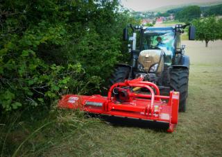 Mulcsozók Maschio Bisonte 300